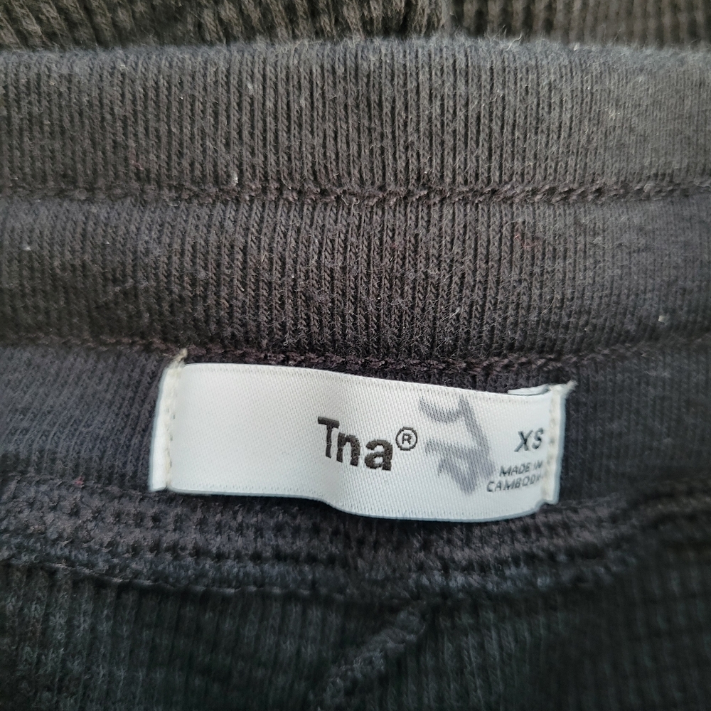 Aritzia Tna Thermal Waffle Knit Wide‎ Leg Pant Black XS - Picture 11 of 12